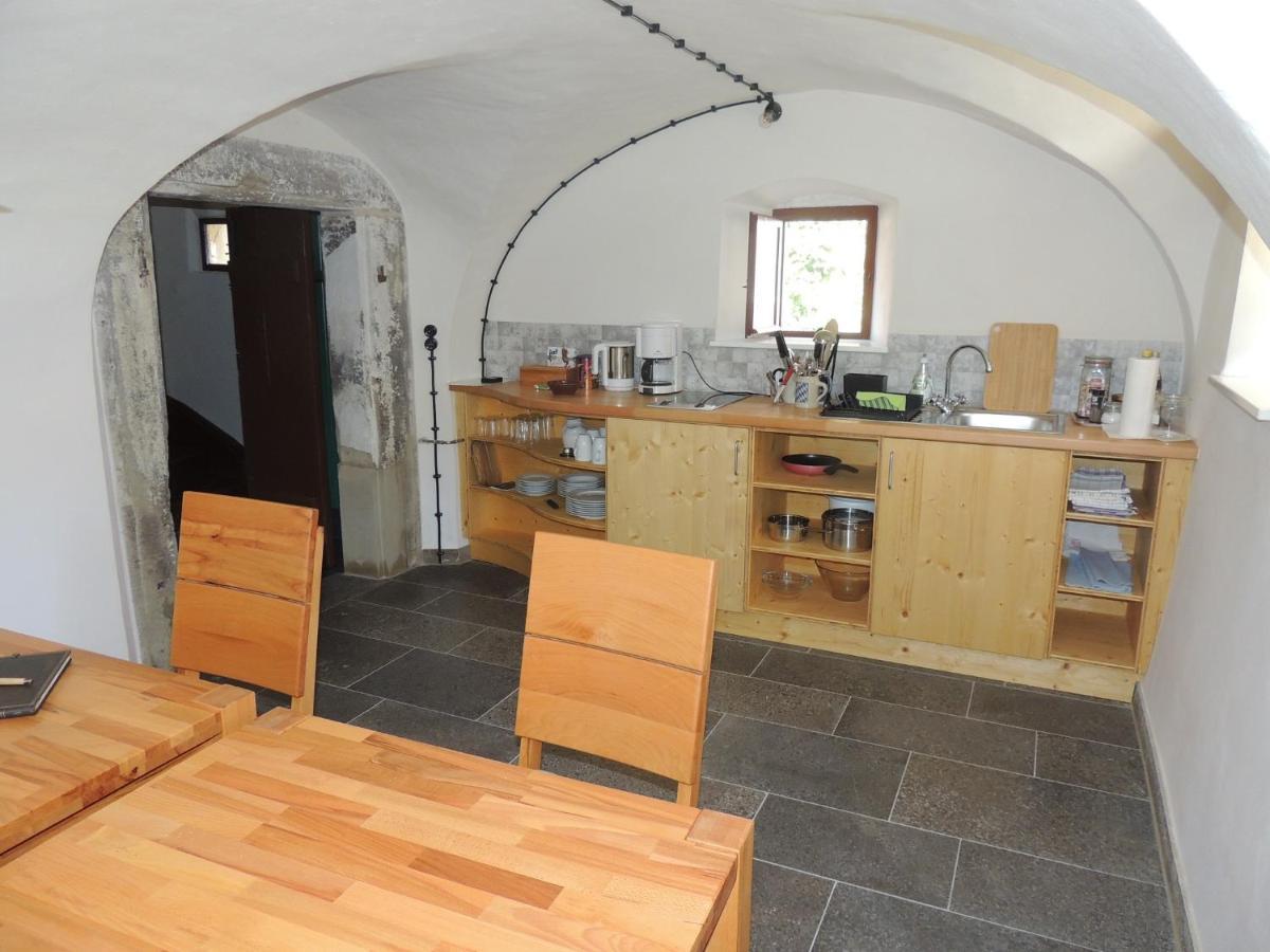 Pilger- Und Radlerherberge Herberge Im Hofhaus Кольмберг Экстерьер фото